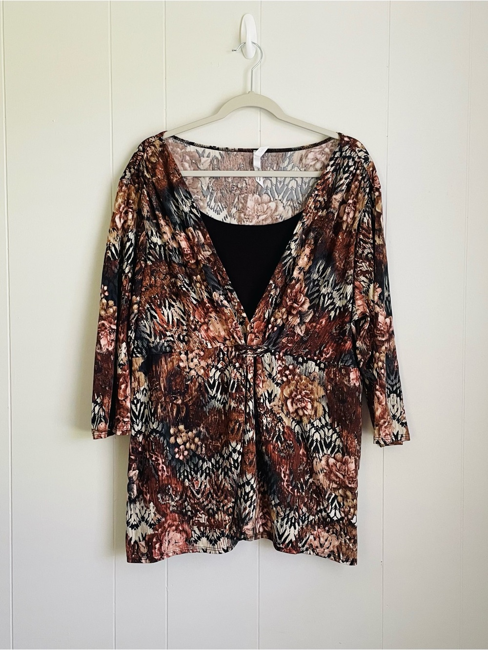 NY Collection Woman Printed Tunic Top Brown Black Blush Long Sleeve V-Neck